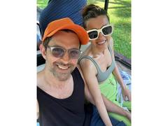 
    Saba Azad pens adorable post for Hrithik Roshan
    