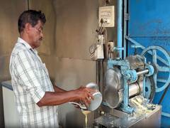 
      
      Sugarcane Juice seller from Kerala visits 10 countries
      
      