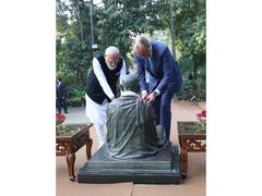 
      
      Sabarmati Ashram symbolises Mahatma Gandhi’s ideals: PM Modi
      
      