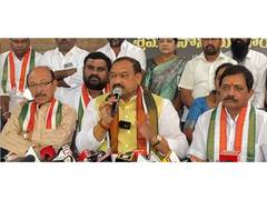 
      
      MLC Bomma Mahesh hits out at BJP over religion and caste politics
      
      