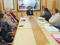 
      
      Himachal flags concern over apple imports after New Zealand FTA
      
      