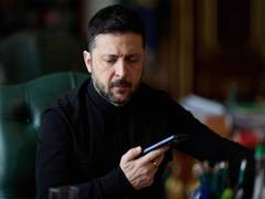 
      
      Zelenskyy briefs Dutch PM on intensified Russian strikes
      
      