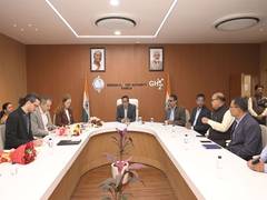 
      
      Denmark delegation visits Deendayal Port Authority in Kandla...
      
      