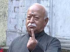 
      
      RSS Chief Mohan Bhagwat casts vote in NMC election
      
      