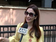 
      
      BMC Polls: Saumya Tandon struggles to find her name on voter list
      
      