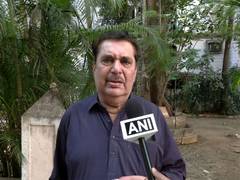 
      
      If you don't vote, you have no right to complain: Raza Murad
      
      