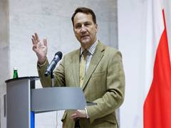 
      
      Poland's Dy PM Radoslaw Sikorski to visit India today 
      
      