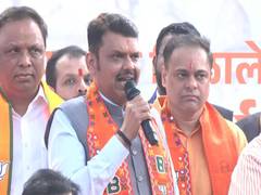 
      
      Maintain simplicity, humility in conduct: Maharashtra CM advises
      
      