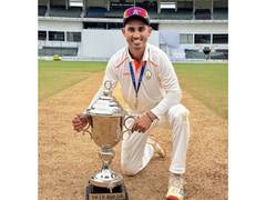 
      
      Mokhade becomes third batter to score 800-plus runs in single VHT
      
      