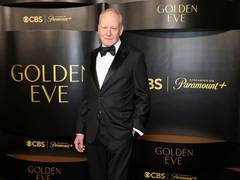 
      
       Actor Stellan Skarsgard reacts to Trump's Greenland threats
      
      