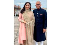
      
      Juhi pens love-filled birthday wish for husband Jay Mehta
      
      