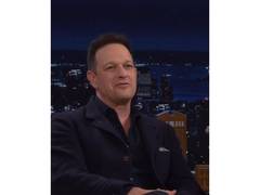 
      
      Josh Charles reflects on response to 'The Good Wife' exit
      
      