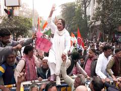 
      
      WB: Congress workers protest outside EC's office against SIR
      
      