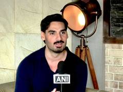 
      
      Ahan Shetty expresses admiration for Sunny Deol
      
      