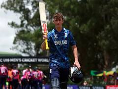 
      
      Ben Mayes' record-breaking 191 propels England to 404/6 
      
      
