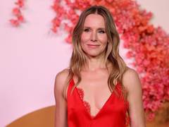 
      
      'Frozen' star Kristen Bell returns to host 2026 Actor Awards 
      
      