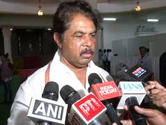 
      
      LoP R Ashoka alleges Congress disrupted Governor’s address in Kar
      
      