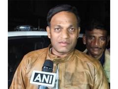 
      
      Hubballi fire: Police, locals suspect short circuit as blaze rage
      
      