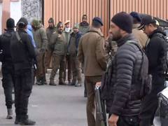 
      
      J-K: Security tightens for Republic Day parade rehearsal in Srina
      
      