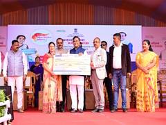 
      
      Assam CM Dr Himanta Biswa Sarma launches MMUA cheques distributio
      
      