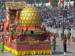 
      
      Puducherry tableau showcases rich craft heritage
      
      