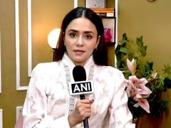 
      
      Amruta Khanvilkar on her distinct avatars
      
      