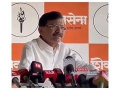 
      
      Sanjay Raut demands transparent probe into Ajit Pawar plane crash
      
      