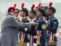 
      
      PM Modi as 'Beating Retreat' ceremony to commence today
      
      