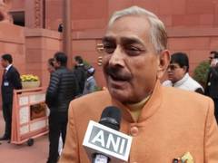 
      
      Cong MP Pramod Tiwari hails SC decision to stay UGC's new rules
      
      