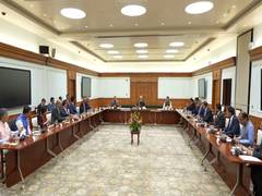 
      
      CEOs, experts from AI field meet PM Modi
      
      