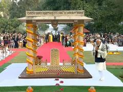 
      
      PM Modi attends prayer meet at Gandhi Smriti
      
      