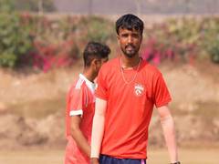 
      
      “I'll touch Kohli's feet”: Punjab Kings’ new signing Vishal
      
      