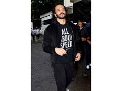 
      
      Rohit Shetty firing case: Five detained in Pune
      
      