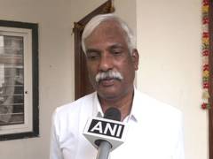 
      
      Reddy urges state govt to fast-track phone-tapping case probe
      
      
