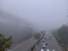 
      
      Dense fog covers parts of Delhi, air quality in 'poor' category
      
      