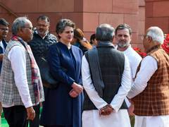 
      
      Congress Lok Sabha MPs to meet to chalk out floor strategy today
      
      