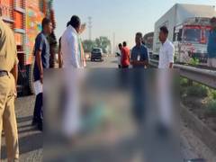 
      
      Telangana: Two students killed in bike-truck collision
      
      