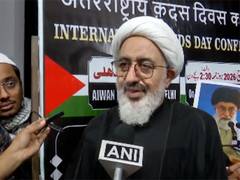 
      
      'Iran has not closed the Strait of Hormuz, some ships are passing
      
      