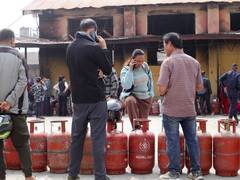 
      
      Nepal rations LPG cylinders to manage demand surge 
      
      