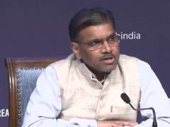 
      
      Two Indian flagged LPG carriers transit through Hormuz
      
      