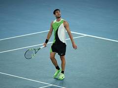 
      
      Medvedev stuns Alcaraz; Sabalenka reaches Indian Wells final
      
      
