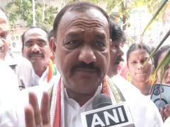 
      
      Mahesh Kumar Goud challenges KTR to take drug test
      
      