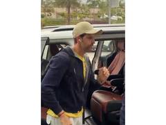 
    Hrithik Roshan clicks selfies with fans at Jolly Grant Airport
    
