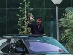 
      
      Waving from his car's sunroof, TVK Chief Vijay leaves from CBI
      
      