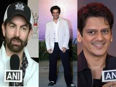 
      
      Sunil Grover's mimicry of Kader Khan impresses B-town celebs
      
      