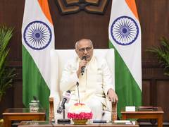 
      
      VP Radhakrishnan expresses grief over 7 Indian pilgrims death
      
      