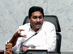 
      
      YS Jagan Mohan Reddy attacks Chandrababu-led Andhra govt
      
      