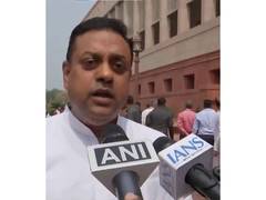 
      
      Sambit Patra accuses Congress of supporting USCIRF report
      
      