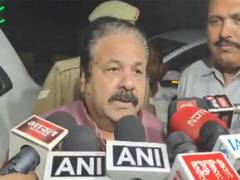 
      
      BCCI VP Rajeev Shukla attends Kuldeep Yadav's wedding reception
      
      