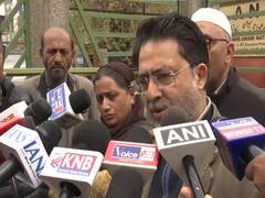 
      
      Kashmiri families urge govt to evacuate stranded Indian students
      
      